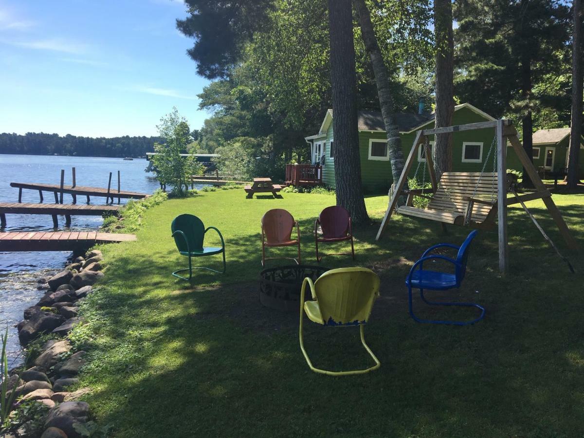 Rainbow'S End Resort Camp Chetek エクステリア 写真